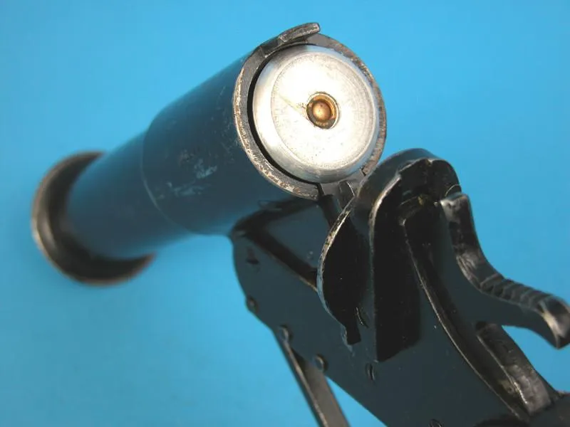 British WW2 No.1 Mk V Signal Pistol