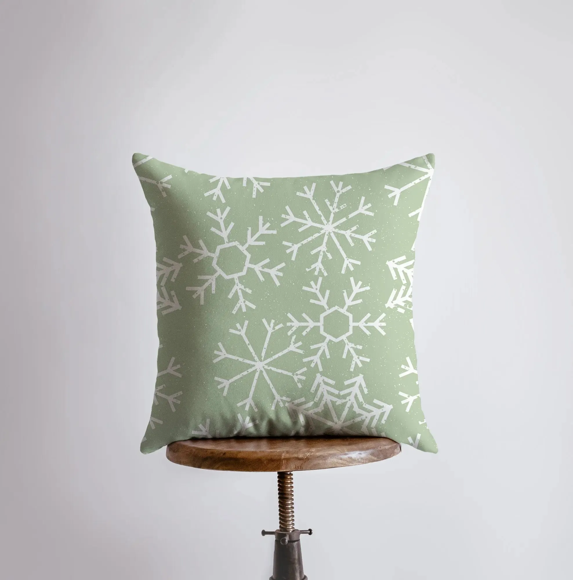 Christmas Trees | Throw Pillow | Pillow Cover | Snow Flakes | Trees | Home Decor | Winter Décor | Christmas tree | Christmas Gifts
